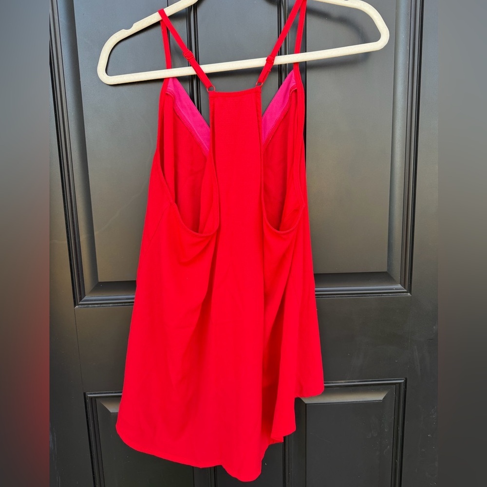 Red and Pink Sleeveless Top - Picture 3 of 4